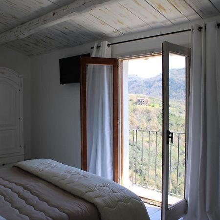 La Casa Della Filanda 호텔 벨몬테칼라브로 외부 사진